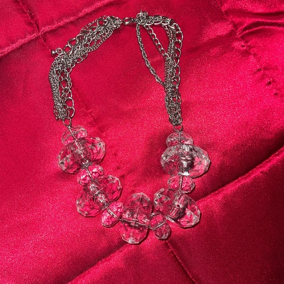 Clear Choker Statement Necklace - Picture 4 of 4